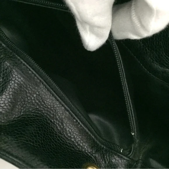 CHANEL Quilted Matelasse CC Logo Caviar Skin Chain Backpack Black - Picture 10 of 11